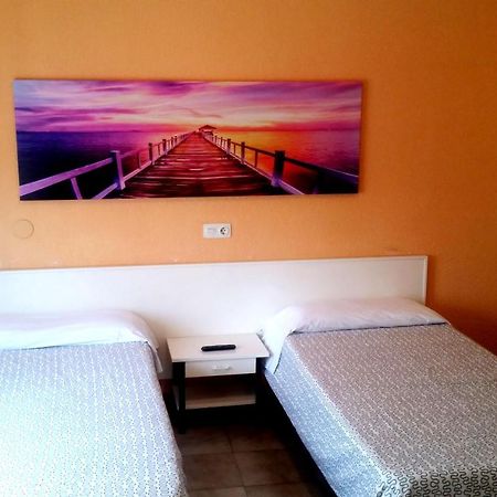Hostal Isla Playa Exterior foto